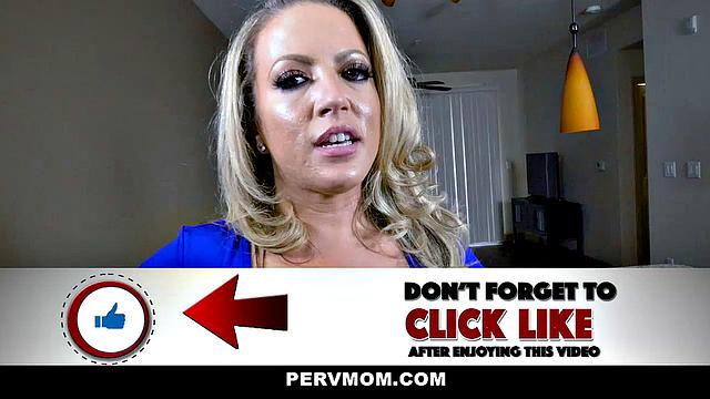 мачеха вывесила табличку - теперь все вместе играют со взрослой игрушкой