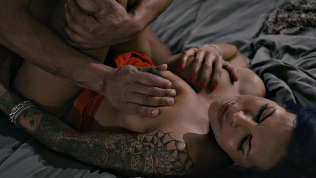 Busty ts sucking interracial couple before barebacking