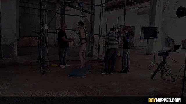 Начинём две дырки твинков - Часть 3 - Габриэль Парис, Дэнни Бьянки и Шон Тейлор