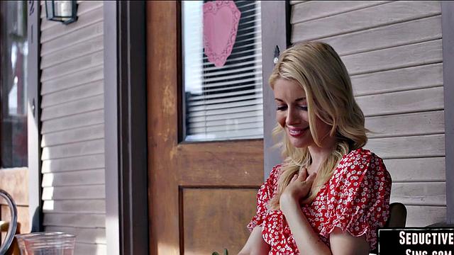 Blonde slut hard pussylicked