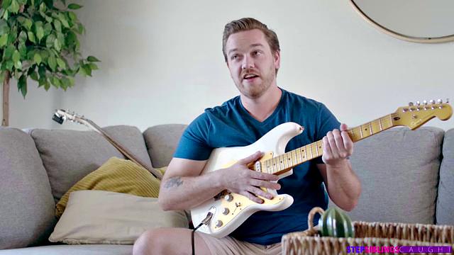 Getting Off On Step - S16:E5