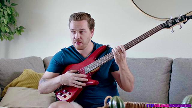 Getting Off On Step - S16:E5