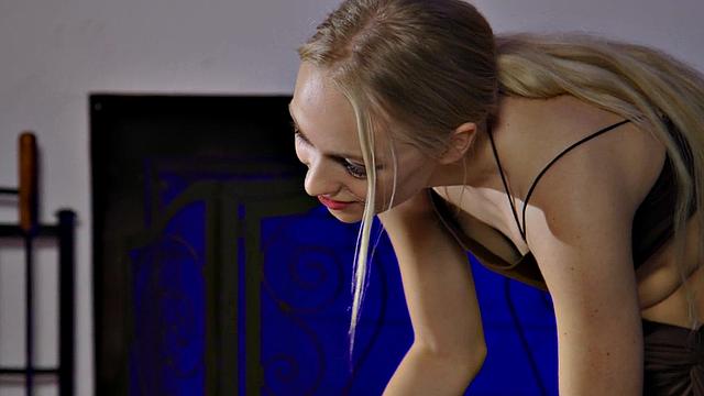 Oiled lesbian babe eaten by masseuse in hot affair