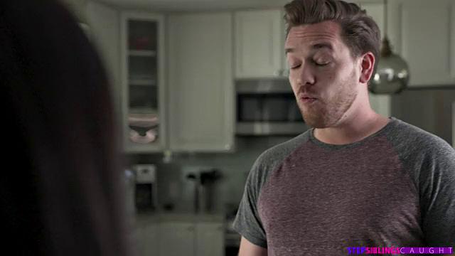 Step Sister Gets Slimed - S17:E7