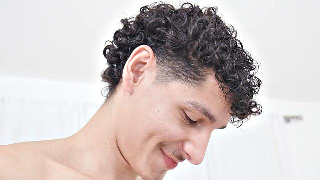 See That Rican's First Time Rimming