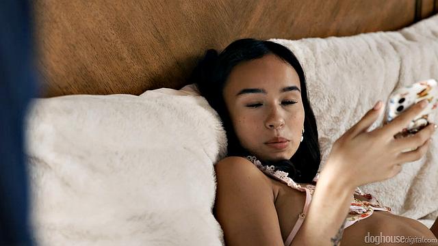 Creamed Teens 3 Scene 3 - Fill Her