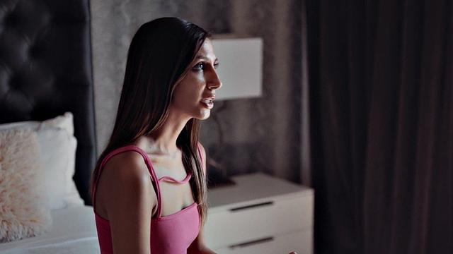 Petite stepdaughter banged after oral by her stepdad