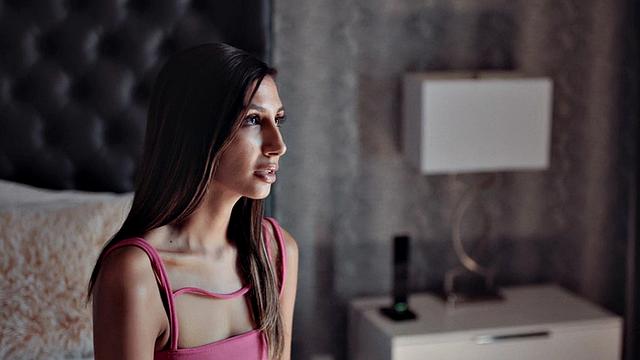 Petite stepdaughter banged after oral by her stepdad