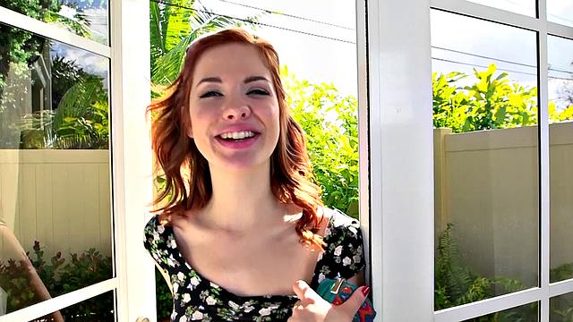 Liz's busy day: giving a hot handjob & riding like a cowgirl