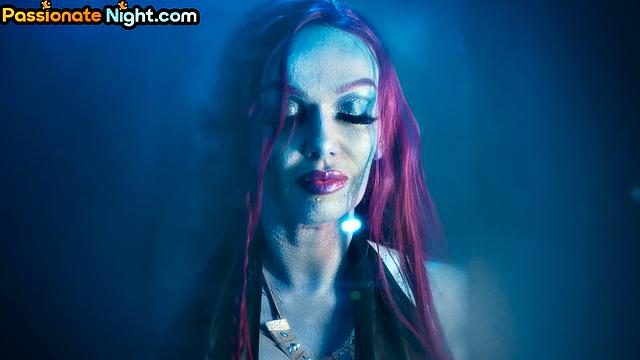 Stunning babe cockriding hard