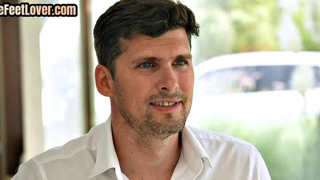 Footlicked GF penetrated anally on table in her tight asshole