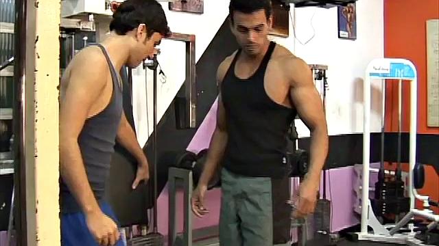 Twinky Caio Gets Fucked In The Gym - Caio Barcellos &amp;amp; Poax