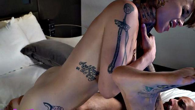 Shemale MTF pussyboy fucked by busty lady in closeup