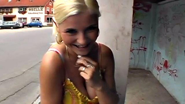 Public amateur babe POV fucked outdoors after casting