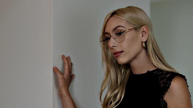 Stunning redhead babe rammed by BF after blowjob