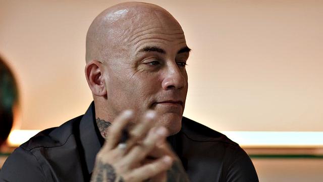 страстная рыжая получает глубокий трах после смачного минета