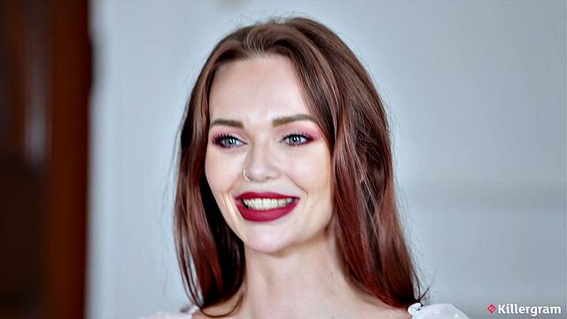 Жасмин Джеймс жадно сосёт толстый член и ловит горячий фейсит от Крис Кобалта.