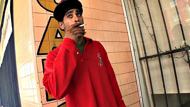 Black picked up bottom cums after fucked by white top