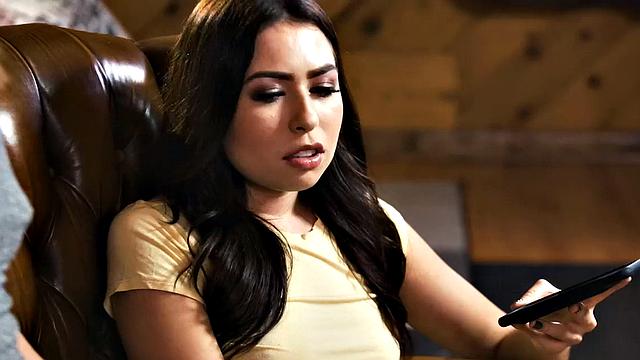 Squirting dyke seduced by dirty before pussylicking