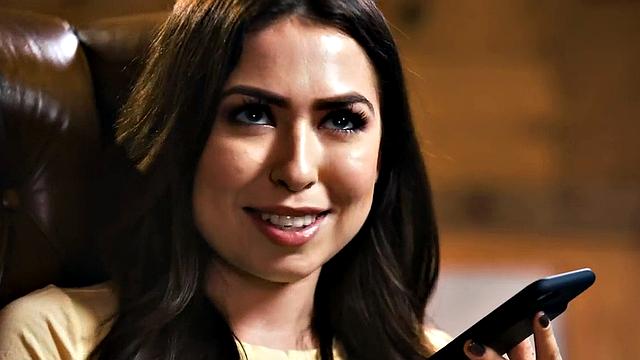 Squirting dyke seduced by dirty before pussylicking