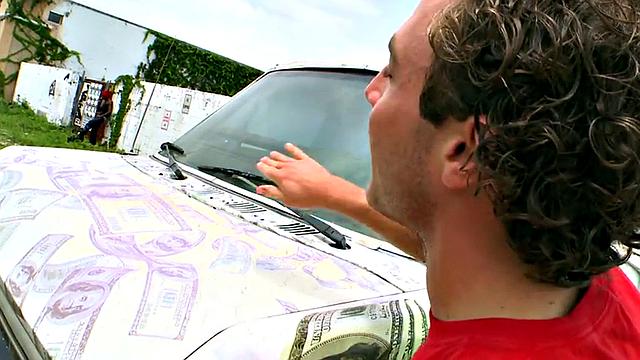 Public Nubian thug used outside by white top for cash