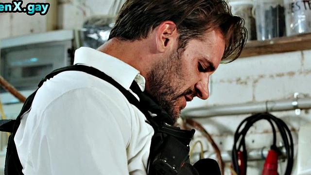 Kinky cop throatfucking suspect for confession