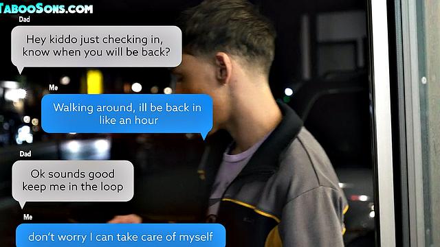 чокнутый отчим кончает на лицо пасынку после голого траха