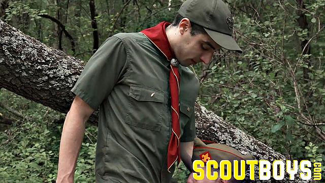 SCOUT NOAH Chapter 3 - The Hike