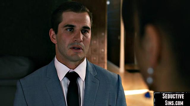 Big-titted sexy MILF gets pussy pounded