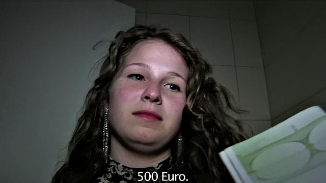 A bald 18-year-old gymnast bang hard in changing room