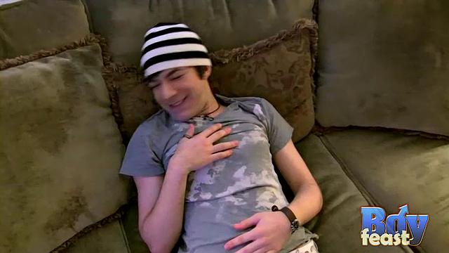 William & Trace: Trace Craves Oral!