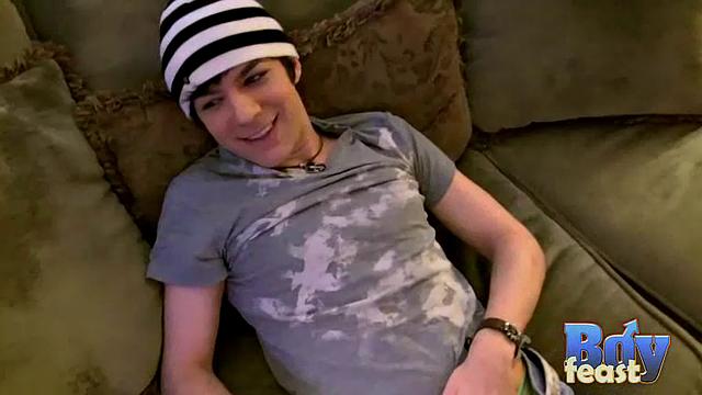 William & Trace: Trace Craves Oral!