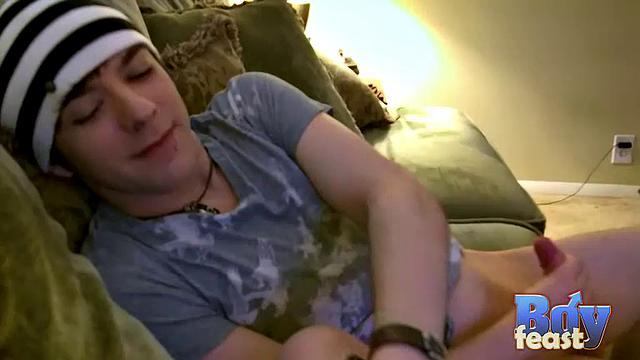 William & Trace: Trace Craves Oral!