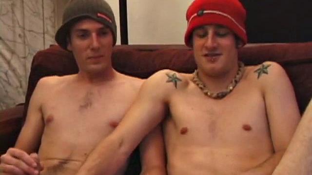 Straight Curtis and Torque Suck Cock
