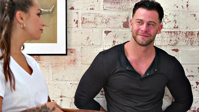 Massage 3some with client by oiled facesitting and BJ babes