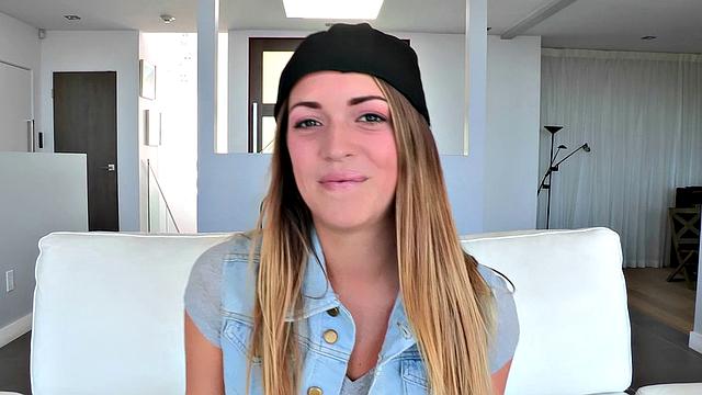 Horny blonde Jenna gets kinky with oil, straight hair, and a bald pussy