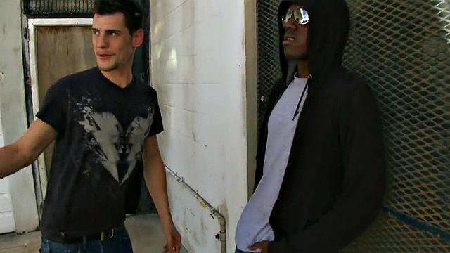Nubian stud picked up and fucked in public outdoor