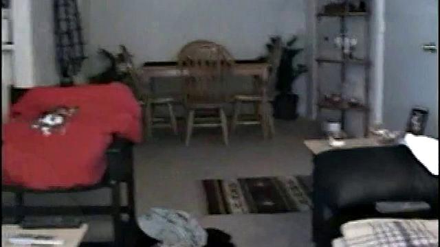 Гей-энкаунтер: Энрике сосут и доводят до оргазма руками и ртом.