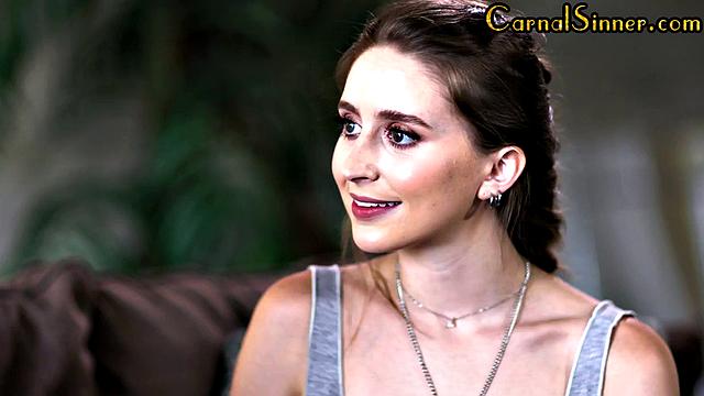 Horny lesbians pussylicking in 69 pose