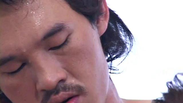 Asian amateur with a slim frame gives a hot outdoor blowjob and swallows a load