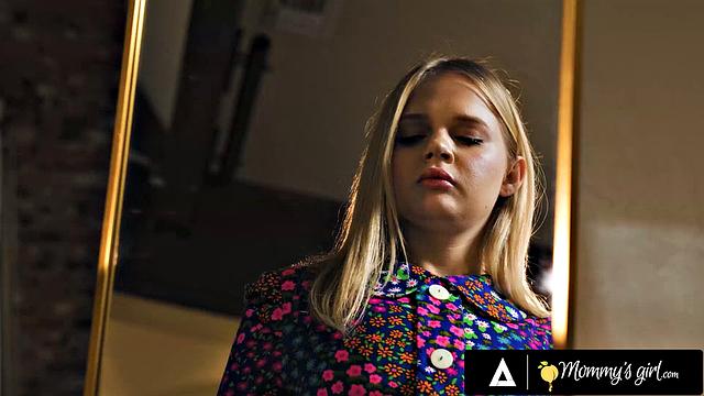 MOMMY'S GIRL - Petite SQUIRTER Coco Lovelock Keeps Splashing On MILF Lauren Phillips