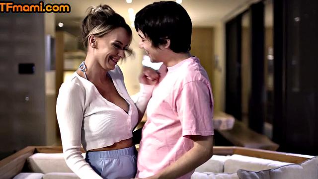 MILF penetrated in wet pussy in missionary