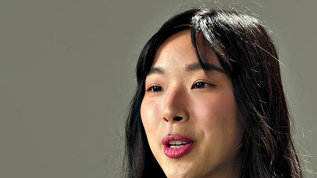 Sweet Asian fingering herself