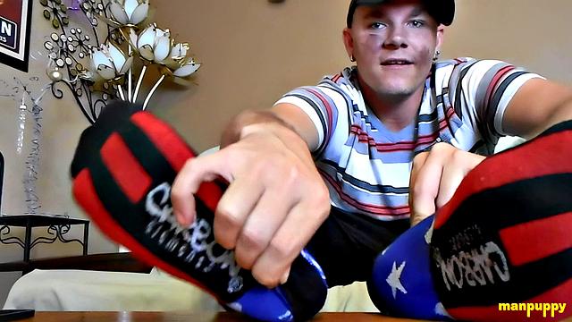 Loopy Giant Leo Wants You to Rub His Feet