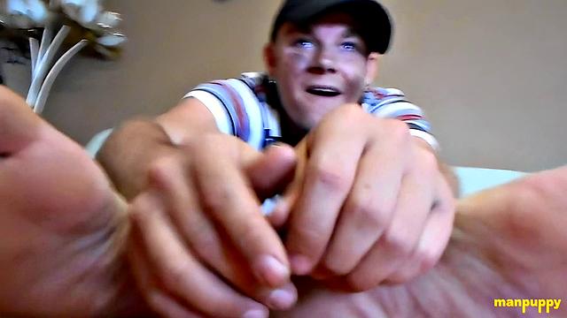Loopy Giant Leo Wants You to Rub His Feet