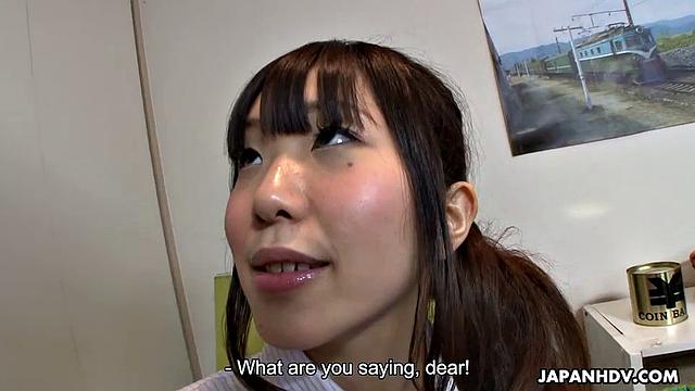 Sweet girl wants to be a real artist