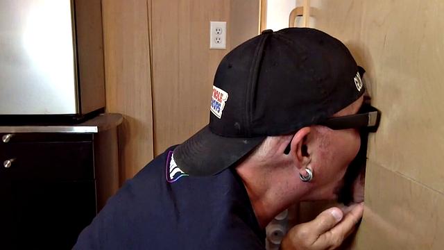 Сосущие члены у глори-хола