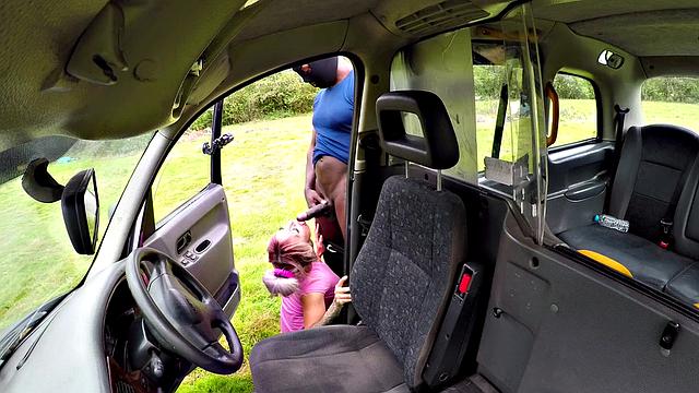 Masked fare fucks hot tattooed woman