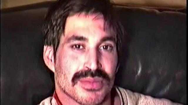 майк дрочит мужикам с работы и ловит зрелый кайф