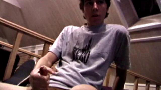 Jayden and Dan grease up their wood and we get close-ups of their horny faces. Jayden sports 8 inches and Dan holds his own. Always the instigator, Dan suggests they cum all over the glass table.